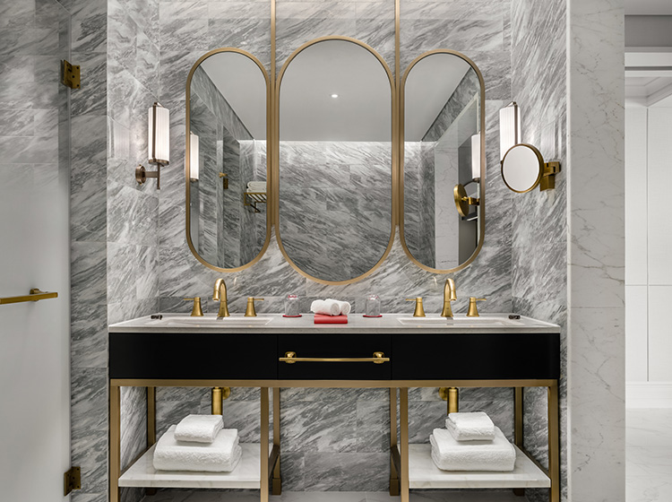 /GLP%20Grand%20Deluxe%20Room%20Bathroom