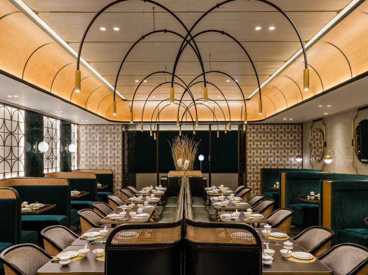 /glp-restaurant-huating-hero-mb01-rev