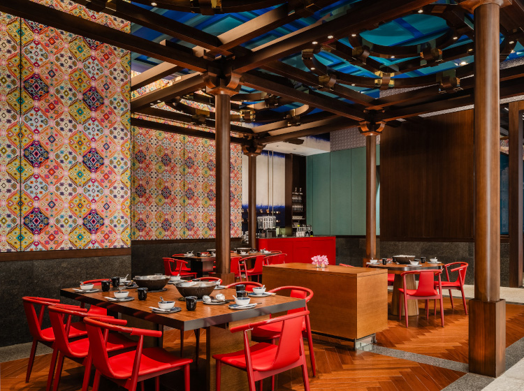 /The%20dining%20experience%20in%20Wulao%2C%20the%20Taiwanese%20Hot%20Pot%20Restaurant%20in%20Grand%20Lisboa%20Palace%20Resort%20Macau.