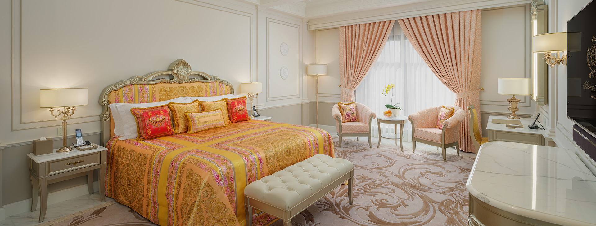 /premier%20versace%20king%20